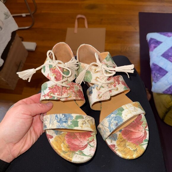 Sezane Ulysse Floral Sandal in Goat Leather, Size 40 - Picture 8 of 10